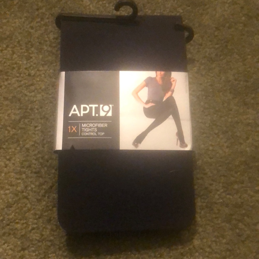 NWT Apt. 9 microfiber tights size 1x